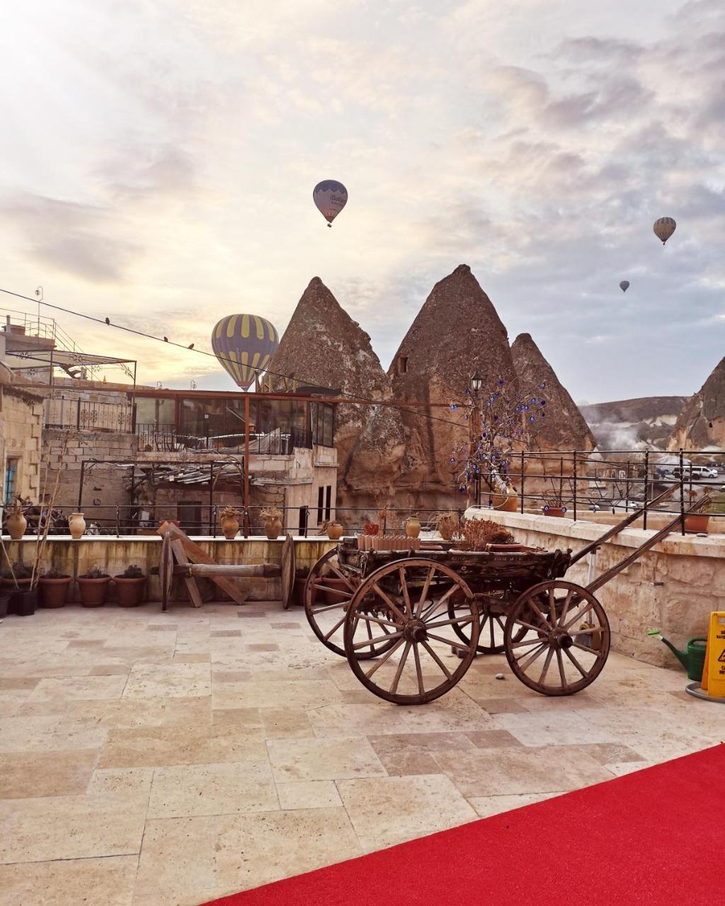 Mosaic Cave Hotel Гореме Экстерьер фото